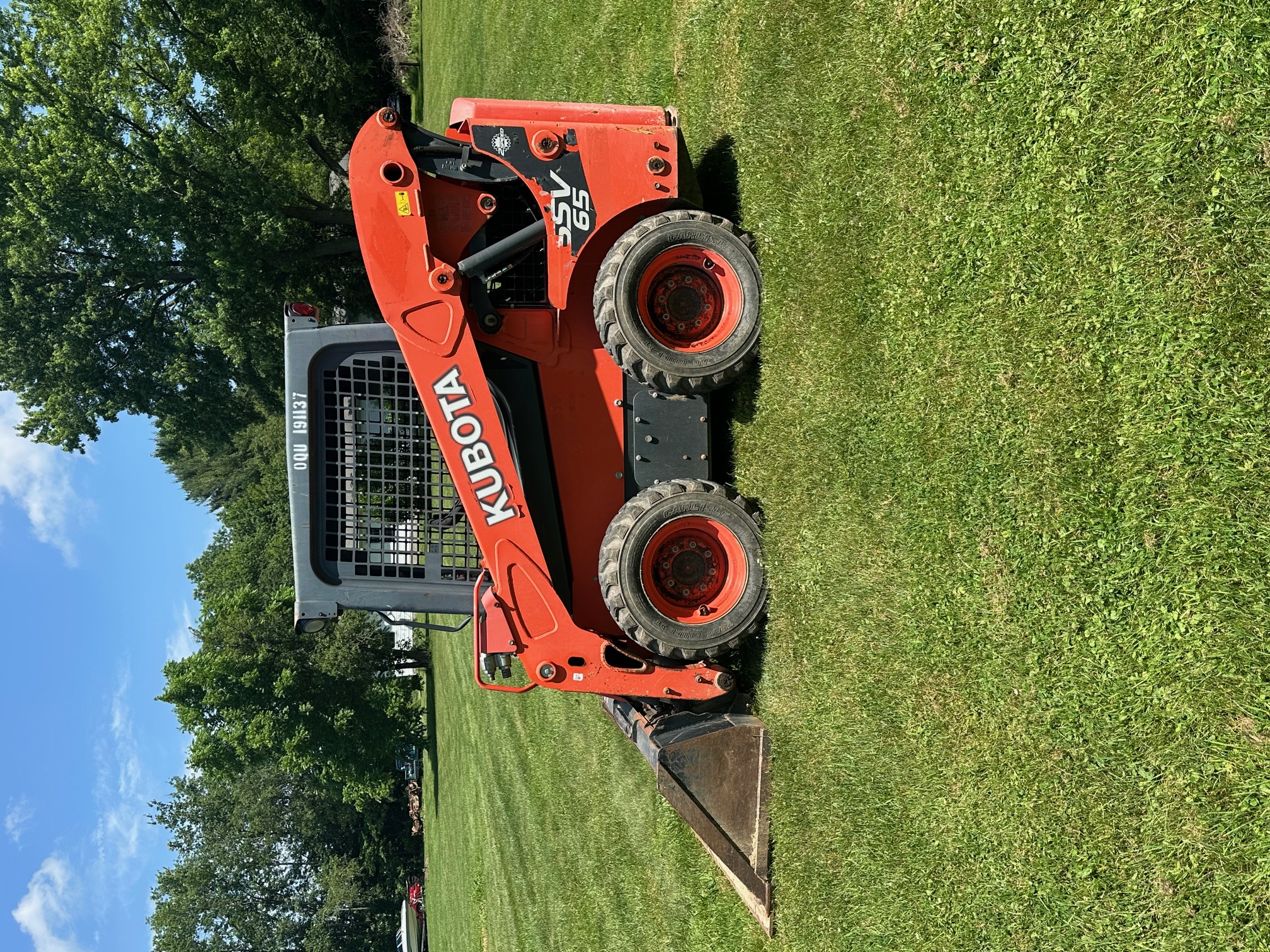 2017 KUBOTA SSV65 - Image 6